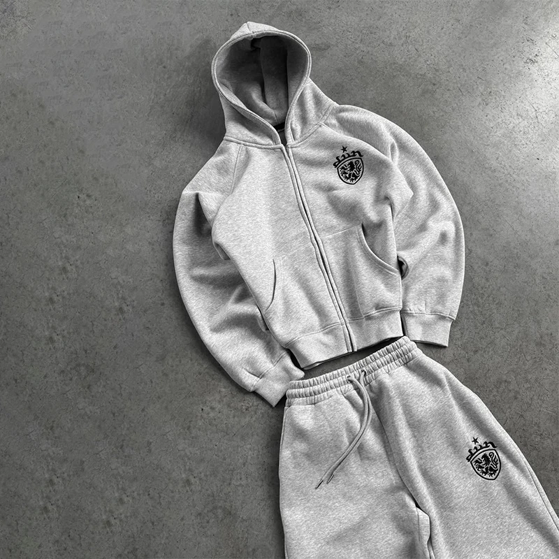 

Y2K удобный повседневный спортивный костюм Корона Лев вышивка значок толстовка на молнии свободные спортивные штаны для мужчин женщин модная уличная одежда