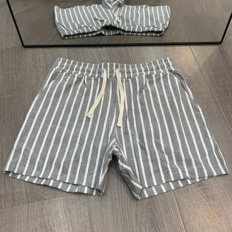 

Новые летние повседневные мужские спортивные шорты в полоску свободного кроя, тонкие быстросохнущие пляжные брюки, модная городская молодежная активная одежда