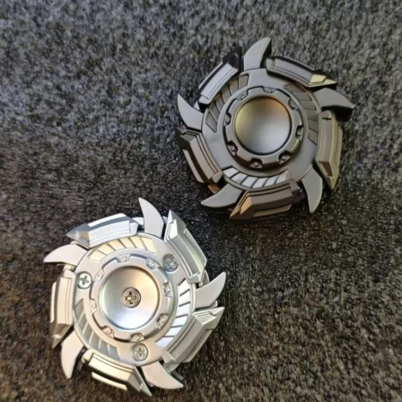 Velocità dell'attacco rotante in lega dell'armatura rotante ZWEDC ​ ​ Giocattolo di decompressione da tavolo Fidget Spinner