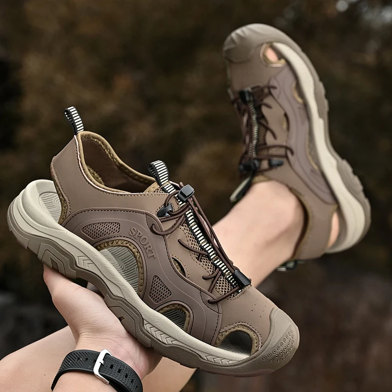 

Мужские сандалии, кожаные роскошные пляжные мужские кроссовки высокого качества 2025 года, однотонные классические удобные нескользящие модные уличные туфли