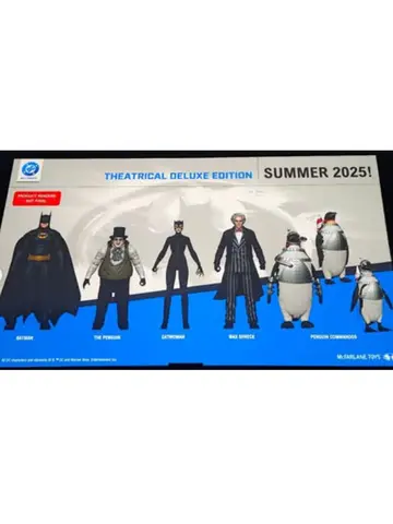McFarlane Toys Batman Returns Catwoman/Max Shreck/The Penguin/Commando Penguin Pack 18cm Action Figure Dc Theatrical Deluxe