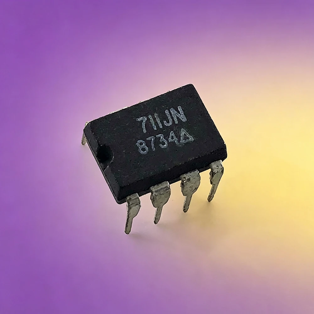 AD711JN AD711 AD711JNZ DIP-8 In Stock 5pcs/lot