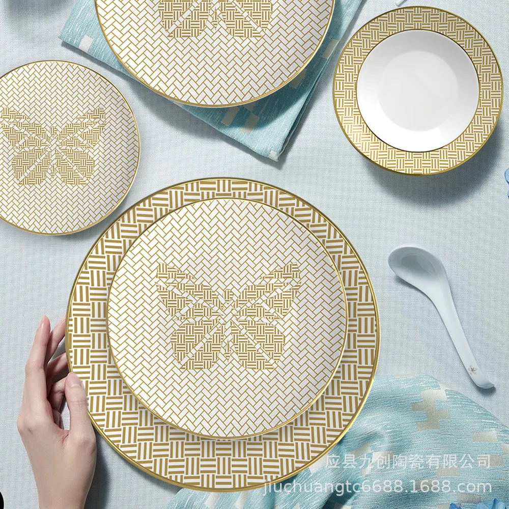 Hotel kitchen, dining plates, ceramic dishes, bowls, hotel restaurant, private rooms, bone china tableware