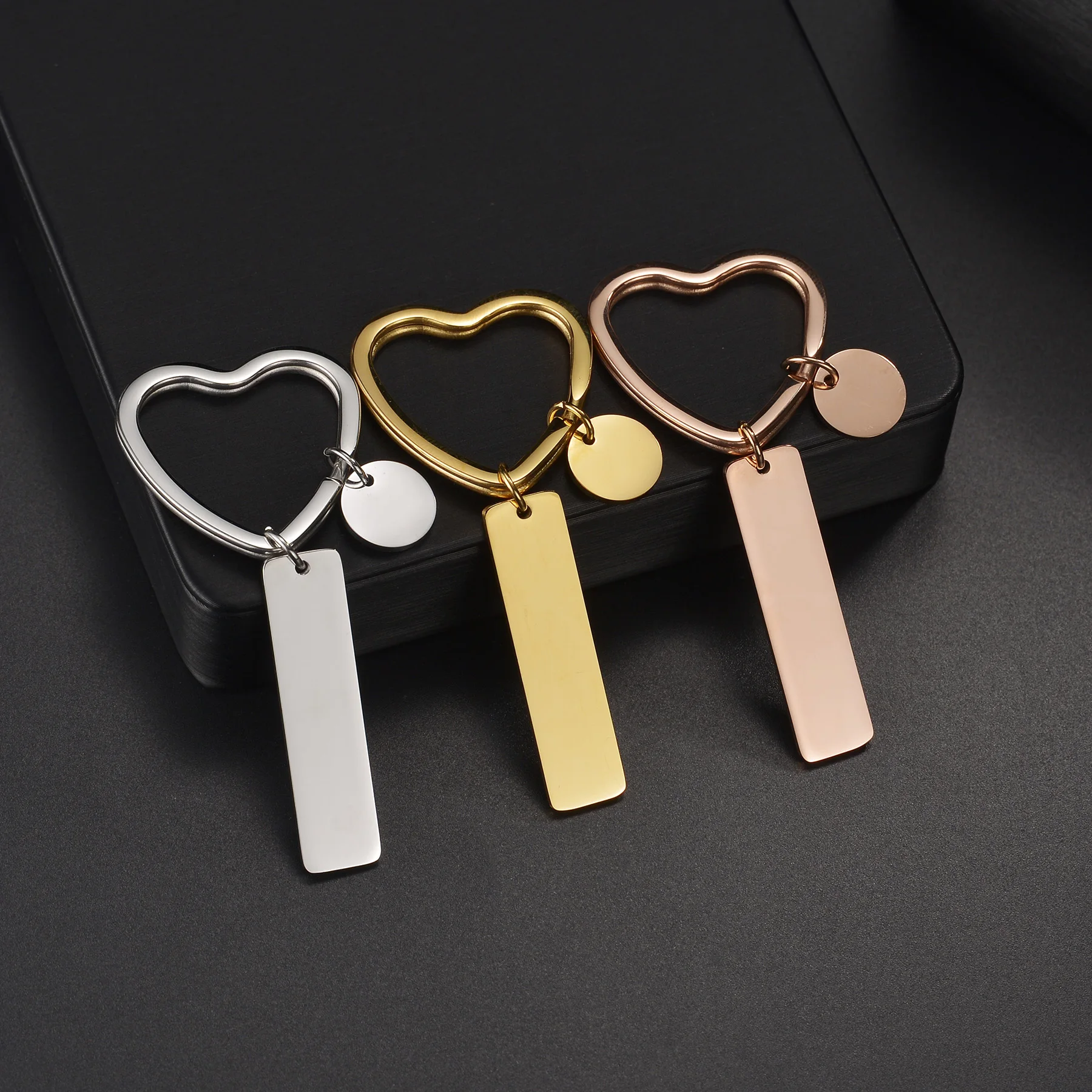 Personalized Custom Bar Keychains Engraved Name Text Stainless Steel Keychains For Men Women Family Jewelry Christmas Gifts