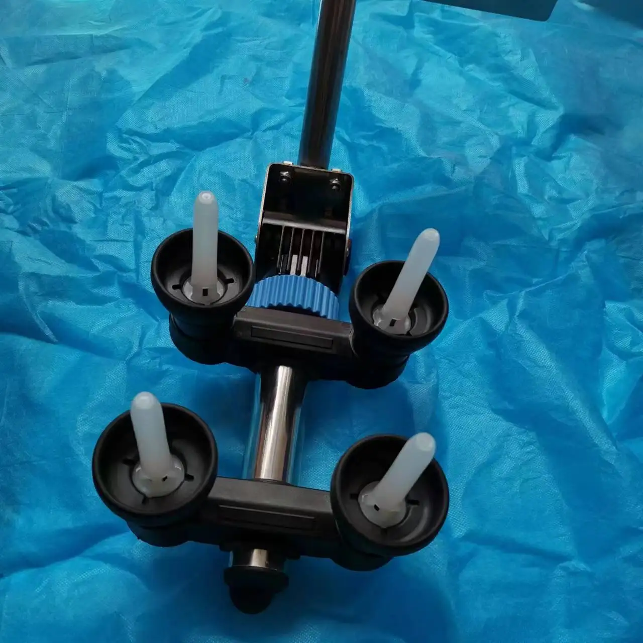 مقعد تنظيف مزرعة حلب صالون شامروك بطانة حليب ميلكينج كينج صينية تنظيف ثابتة مقبض مواجهة يمينًا