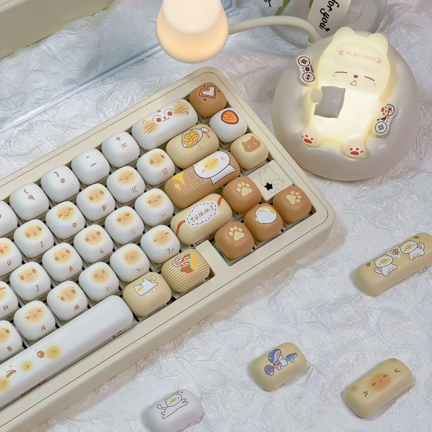 130 Keys MOG Keycaps Cute Bread Bear Cap PBT Keycap for HI75 HI8 S99 F99 104 F87 61 Mechanical Keyboard Keycaps for Girl Gift
