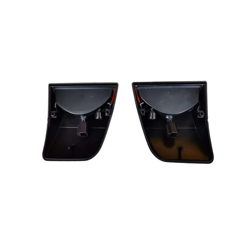 1Pair For VOLVO Truck lamp FM12 FH12 FH7 FH16 FM 10 FM7 FM9 Turn Signal Light Fender corner Lamp 20409874 20409875 20826211