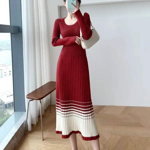 ชุดเดรสผู้หญิง คอวี ผ้าซาติน ประดับมุก จับจีบ หลายชั้น ความยาวปานกลาง สำหรับงานเลี้ยง หรูหรา ทันสมัย ปักลาย สง่างาม ดูดี มีศิลปะ เซ็กซี่