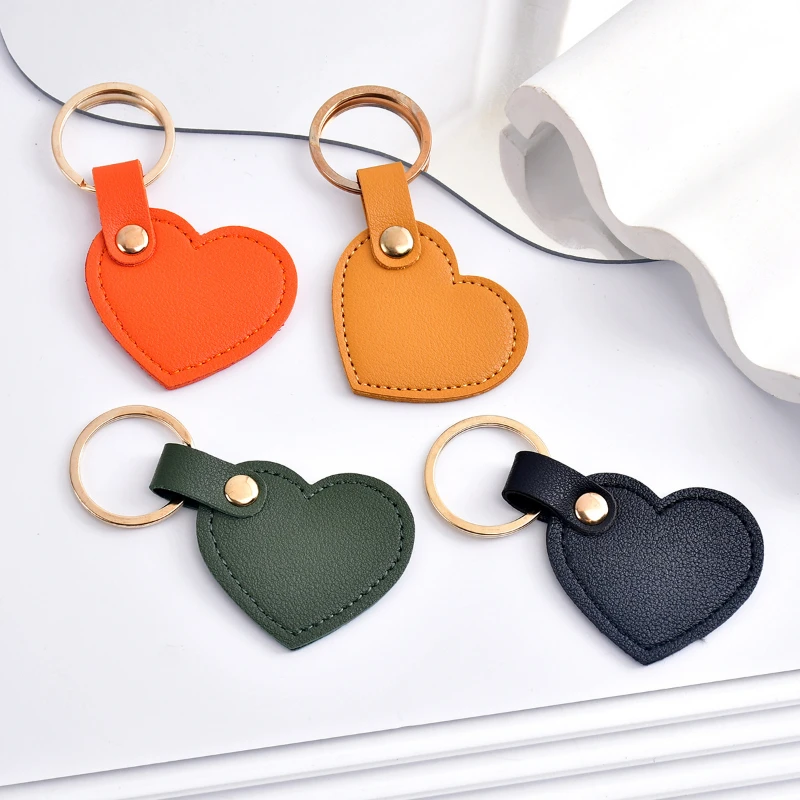 

Heart Leather Keychain Colorful Women's Car Keychain Home Keyring Charm Bag Car Pendant Book Bag Accessories