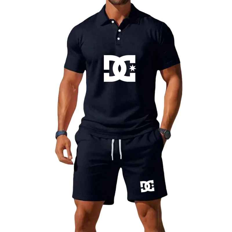 

The new men's 2026 T-shirt and shorts summer polo shirt and casual set are suitable for daily wear and beach sports.