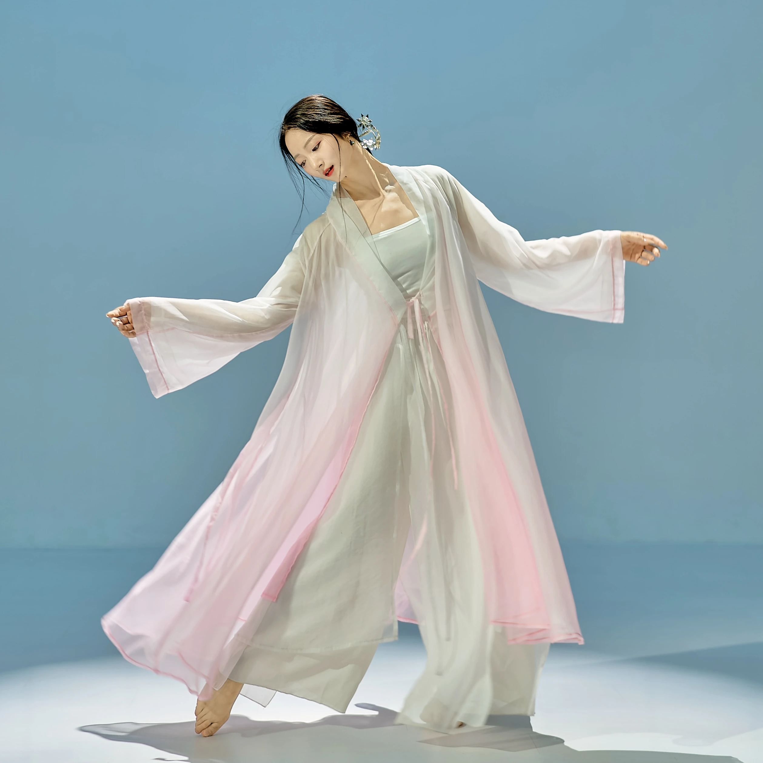 

Оригинальное розовое adient, новое китайское танцевальное платье с дрейфующей вуалью, классическая женская мода Hanfu, весна 2025