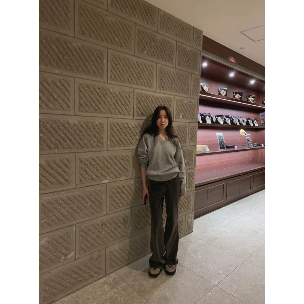 

Ретро-брюки из вельвета с высокой талией и расклешенными штанинами, повседневные, Зима 2025, Новинка, Dongda Gate Baby Sauce, для универсальных повседневных образов