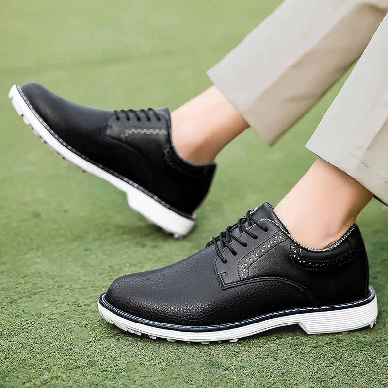 

Мужские туфли для гольфа, новинка 2025, белые, профессиональные, для гольфа, нескользящие, без гвоздей, для отдыха на открытом воздухе, для прогулок, тренировок, спортивная обувь для гольфа