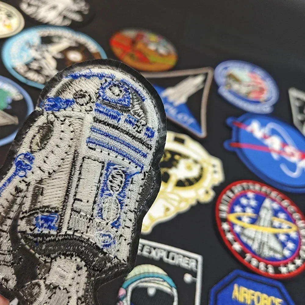NASA Yamalar Işlemeli Karikatür Demir on Aplike Astronotlar Ütü Çıkartmalar Giysi için Termo Yapışkanlı Sırt Çantası Şapka Dekorasyon