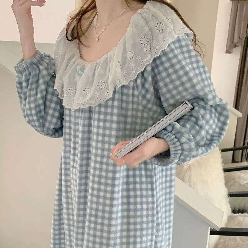 

Coral Fleece Nightgown for Autumn and Winter Home Wear Fashion Homewear Sexy Pajama Set Women Outfit Two-piece Women's Pieces