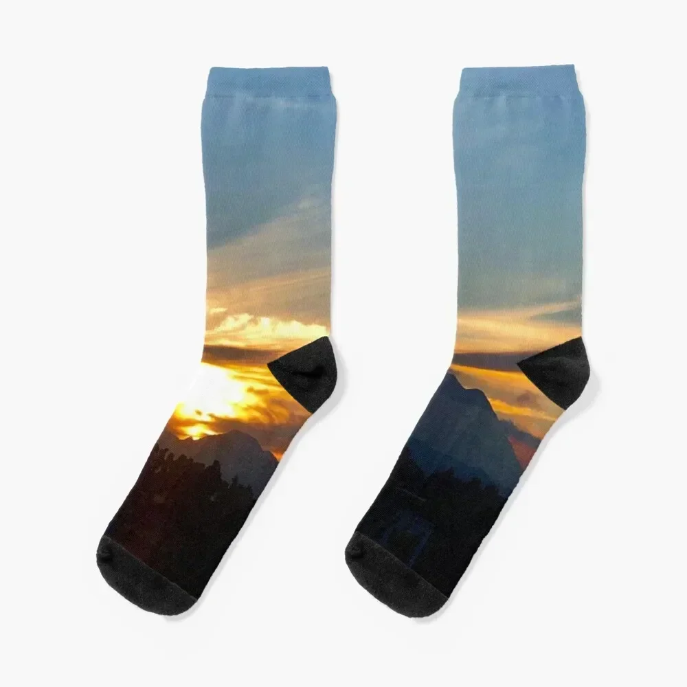 Photograph of volcanoes during sunset in Guatemala Socks christmass gift Non-slip loose Socks Woman Men's