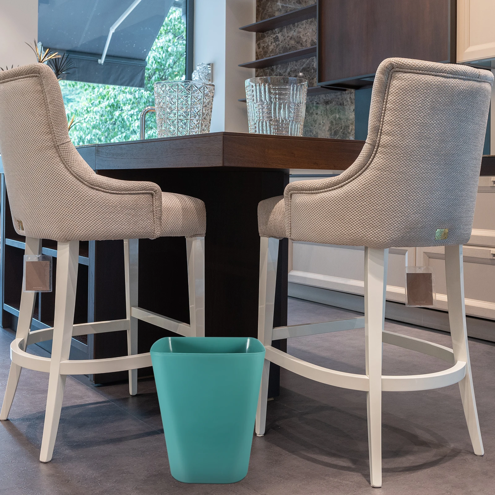 

Modern Square Trash Can 5L Heavy Duty Plastic Rubbish Bin for Bedroom Bathroom Car Hotel Office Garbage Can Space Saving