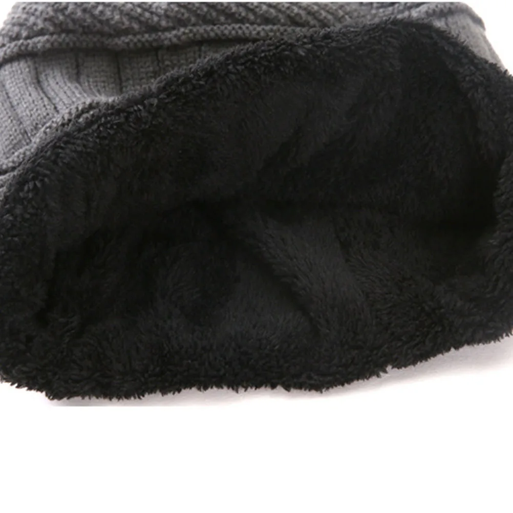 

2pcs Warm Knitted Beanie Hat For Men One Size Stretchy Winter Cap With Scarf Design Criss-Cross Knit Outdoor Sports Riding