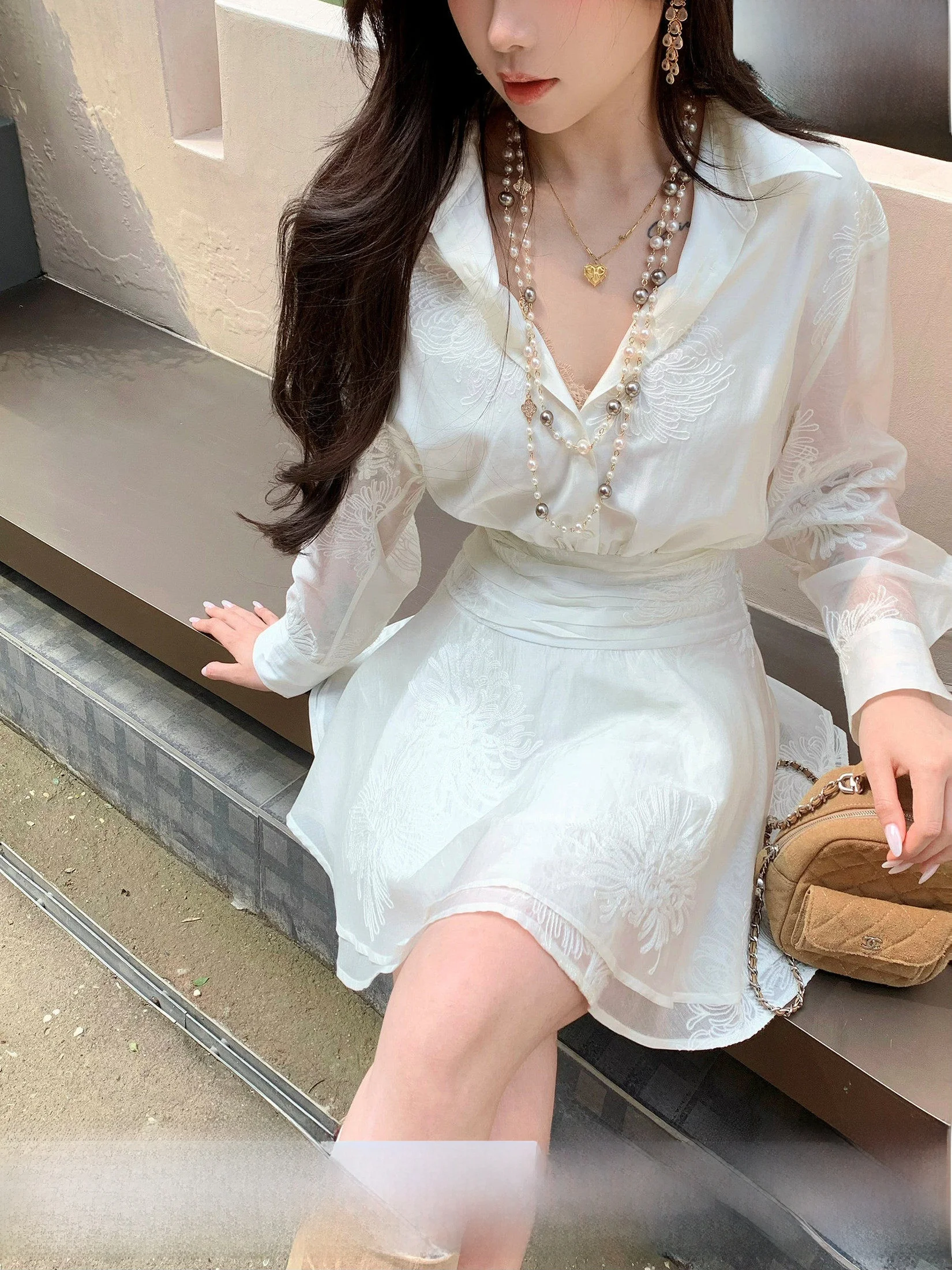 

Шелковое платье-рубашка Lixiaoxiao с вышивкой, короткое, женское, летнее, свободного кроя, с высокой талией, отложным воротником, для повседневной носки, тонкая модель