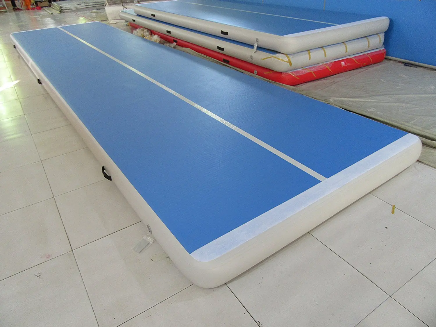 HIBADOU Aufblasbare Airtrack Luftmatte Tumbling-Bahn 8x1x0,2m Aufblasbare Gymnastik-Trainingsmatte Mit Pumpe – Detail 4