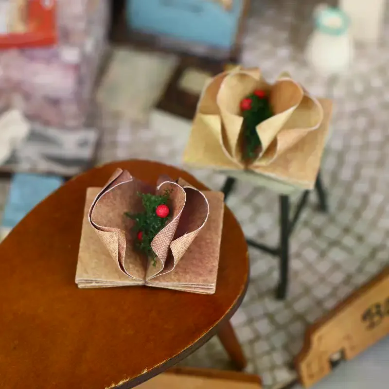 1/12 Miniaturowa książka do domku dla lalek, model, ozdoba sceny z czarodziejskiego świata, dekoracja w stylu vintage do domku dla lalek, rekwizyty do zdjęć