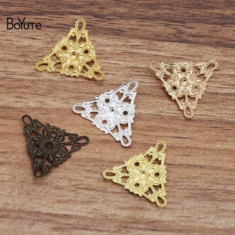 BoYuTe (100 Pieces/Lot) 19*22MM Triangle Shaped Filigree Flower Plate Findings Diy Handmade Jewelry Materials