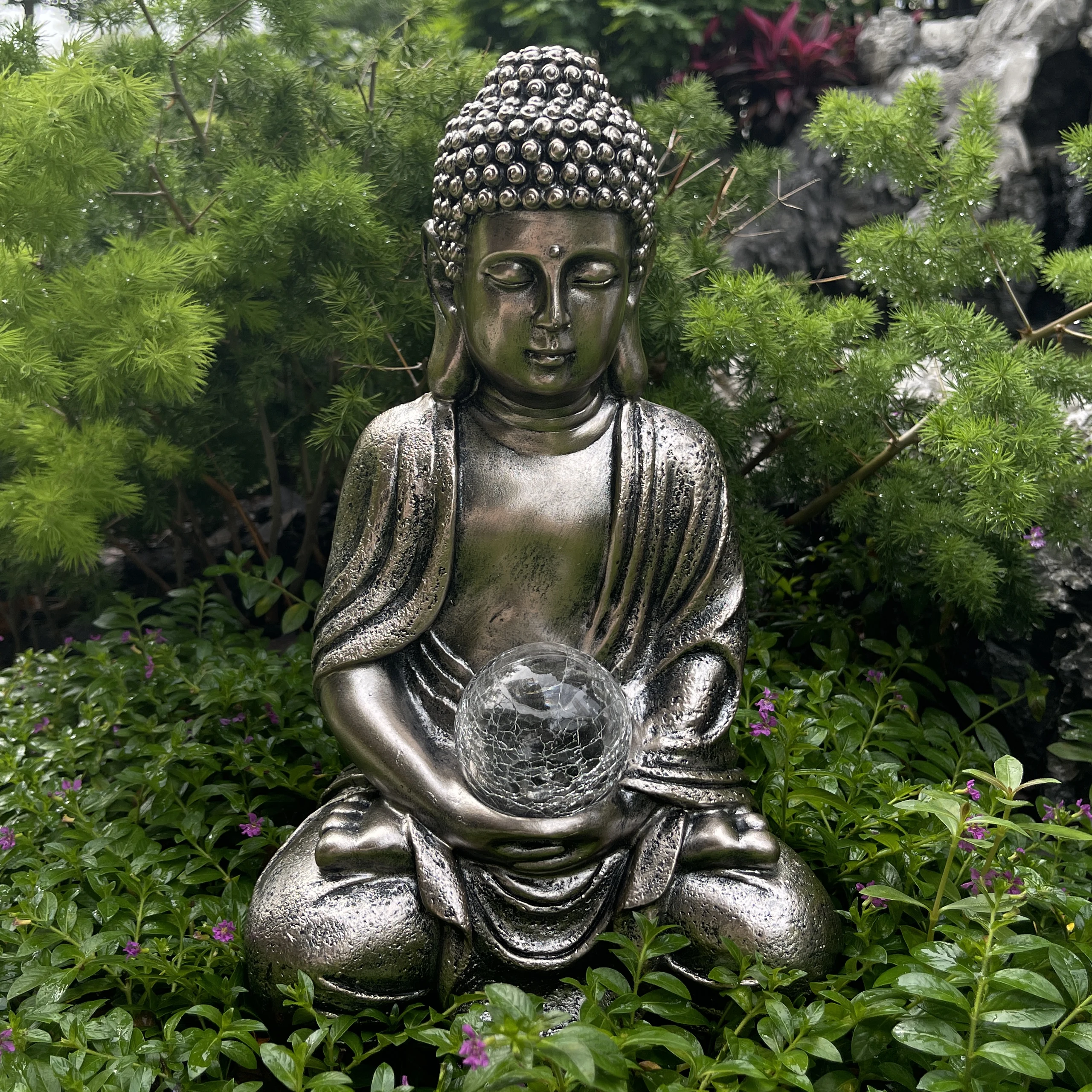 

Solar-Powered Buddha Statue with LED Light, Sitting Meditating Buddha Serene Resin Figurine for Garden, Yard, Lwan, and Entryway