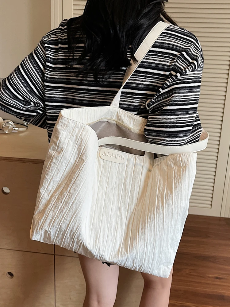 

Large Capaci Commuter Tote Bag Women's Underarm Single oulder Bapa Simple Faion Textured Daily Travel Bag