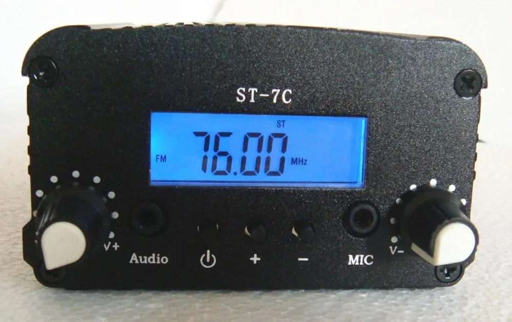 1W/7W 76-108MHZ Stereo PLL FM Transmitter Broadcast Radio Station