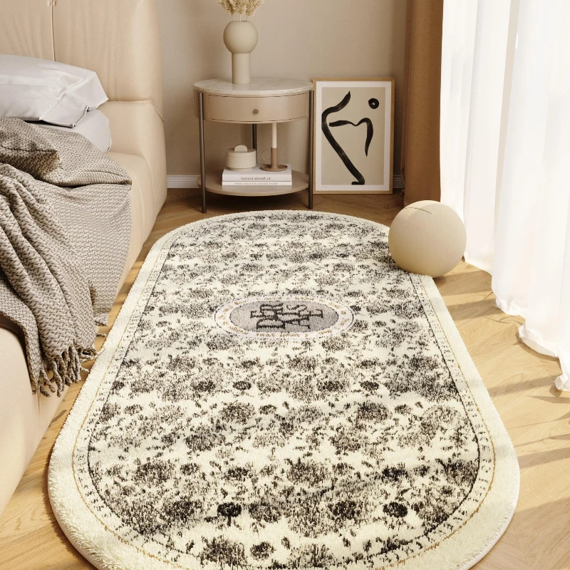

French carpet bedroom bedside blanket light luxury 2024 new bedside long oval plush living room floor mattress bedside