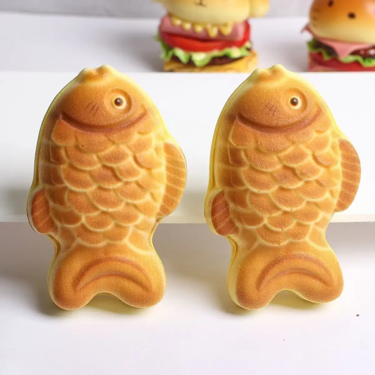 1PCS High-Quality New Squeeze Slow Rebound Simulation Food Taiyaki Bread Model Food Toy Stress Relief Squeeze Gift view 4