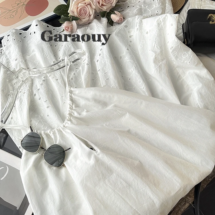 Garaouy New Spaghetti Strap White Embroidery Sexy Dresses 2024 Cotton Solid Color All Match Loose Simple Robe Dress