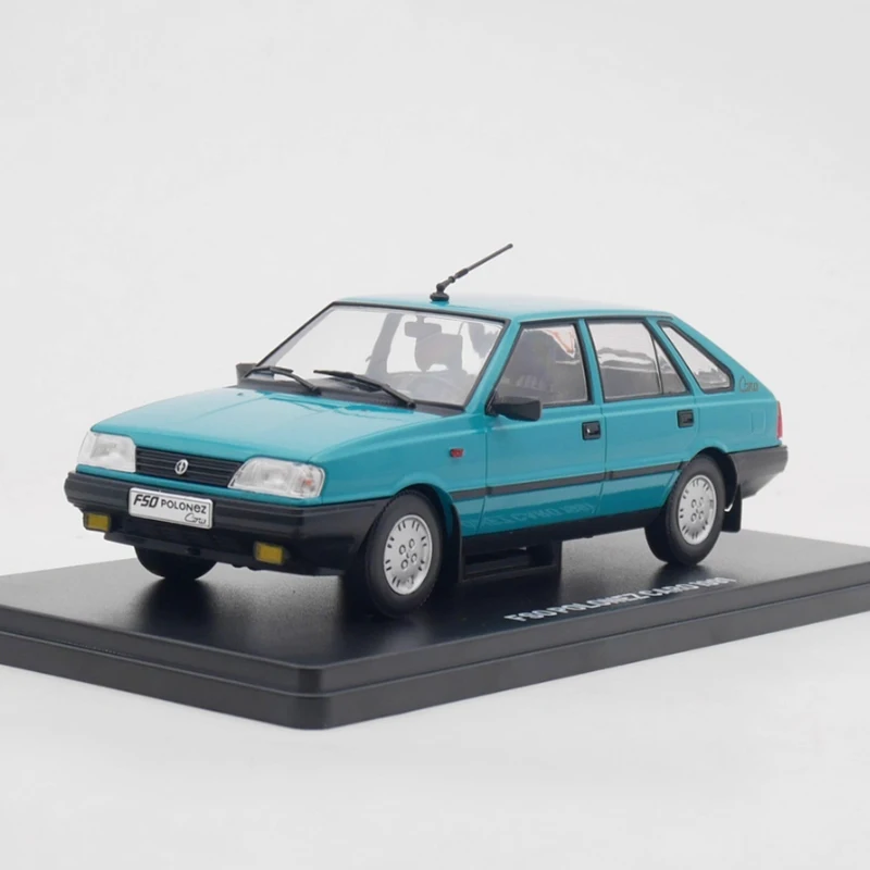 

IXO 1/24 Scale FSO Polonez Caro 1991 Alloy Car Model Collection Souvenir Static Display Vehicle Decoration Holiday Gift