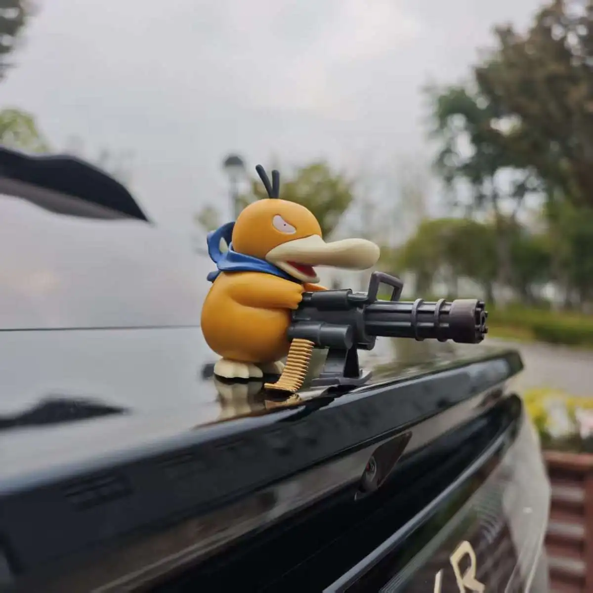 Pokémon Psyduck Auto-Motorhauben-Ornament Kleine Figur Auto-Dekoration Road Bandit Gatling Auto-Heckfigur Spaßspielzeug – Detail 6