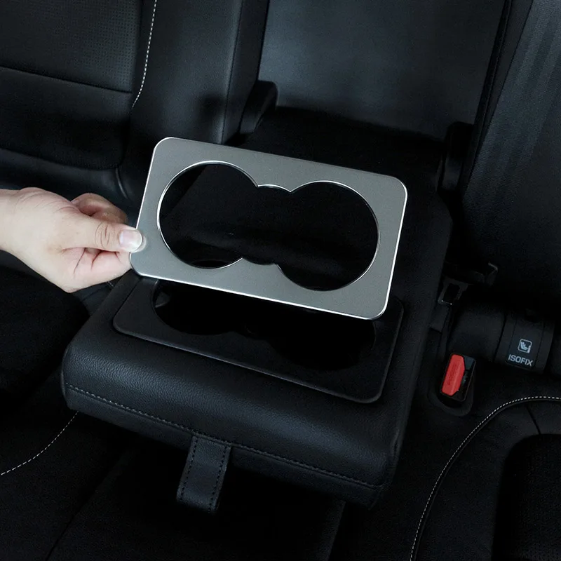 

For Land Rover Discovery 5 LR5 L462 2017-2021 Car-styling ABS Chrome Car Rear Seat Cup Holder Cover Stickers Car Accessories