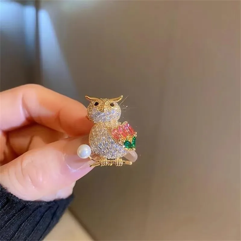Exquisite Bird Owl Brooches for Women Men Fashion Parrot Swallow Animal Pin Office Party Casual Accessory Jewelry Gift 2024