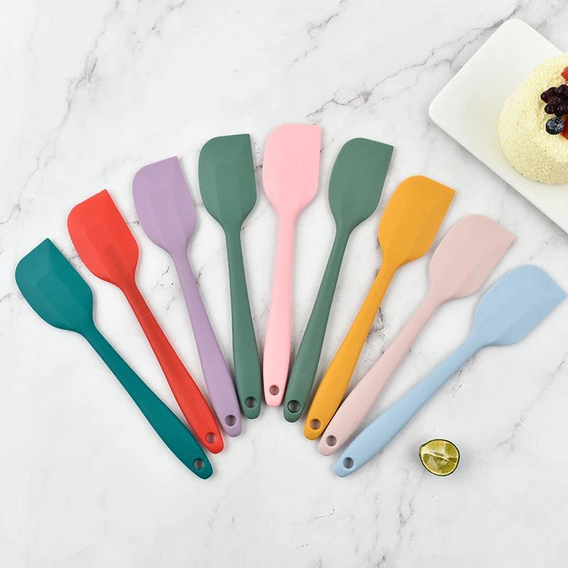 Integrated Silicone Baking Cream Spatula High Temperature Resistance Cake Butter Pastry Blenders Non-stick Kitchen Cooking Mixer