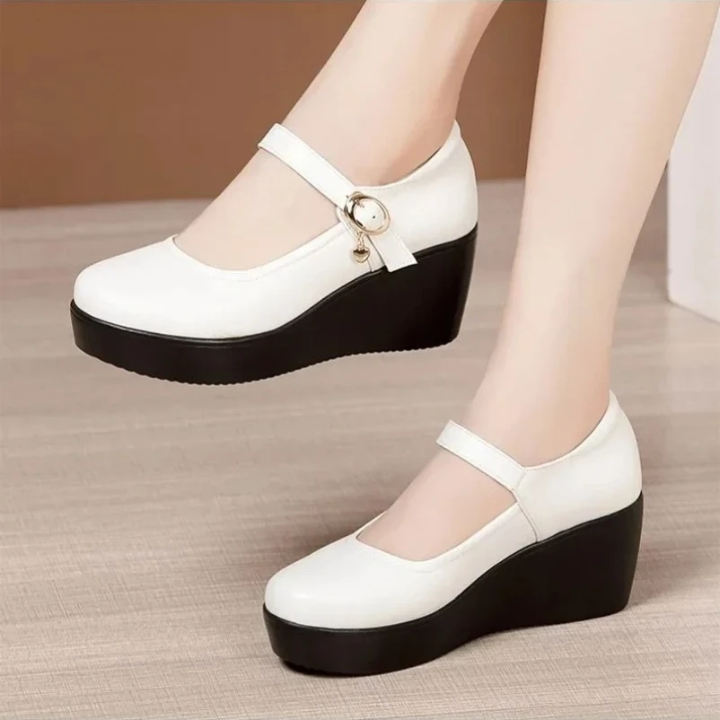 

2023 весенние кожаные туфли, женские туфли на танкетке, туфли на высоком каблуке с круглым носком и мягкой подошвой, белые женские туфли-лодочки, большие размеры 33-43