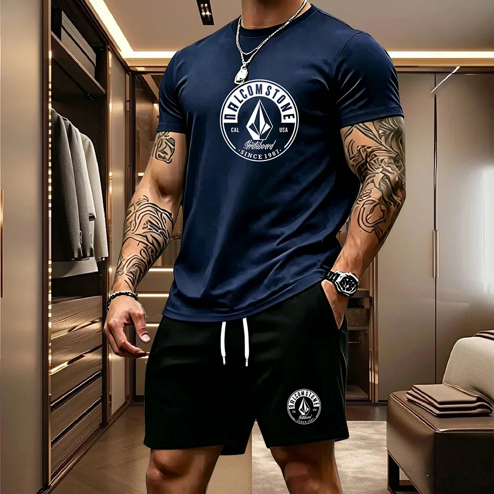 Conjunto Deportivo Informal de 2 Piezas para Hombre, Camiseta Clásica de Manga Corta + Pantalones Cortos con Bolsillos y Cordón, Ropa Deportiva para Patinar al Aire Libre