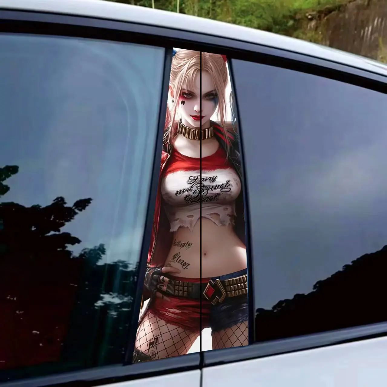 

Car B-pillar stickers, personalized and creative, scratch covering, painted clown, center pillar modification protective film
