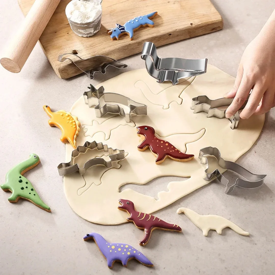 4pcs/10pcs Dinosaur Cookie Cutter Set, Cake Mold For Dinosaur Birthday Party Cakes, Biscuits And Sandwiches, Pastry Cutter