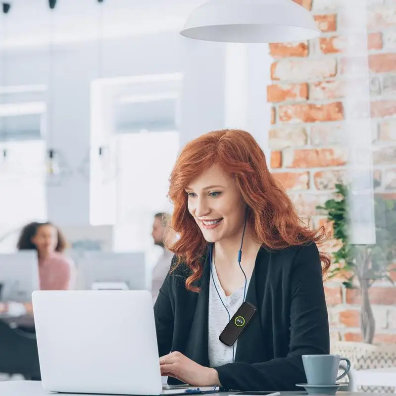 Маленькая рация, радиогарнитура, громкая связь, портативная двухсторонняя радиостанция с большим радиусом действия, с наушником для семейной дороги