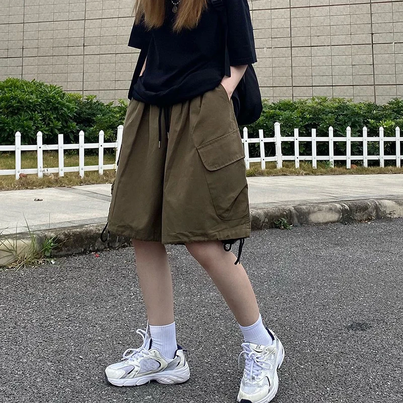 Rimocy Sommer knielange Cargo Shorts Frauen 2024 Harajuku Shorts mit weitem Bein Frau Streetwear Taschen Baggy Short Pants weiblich