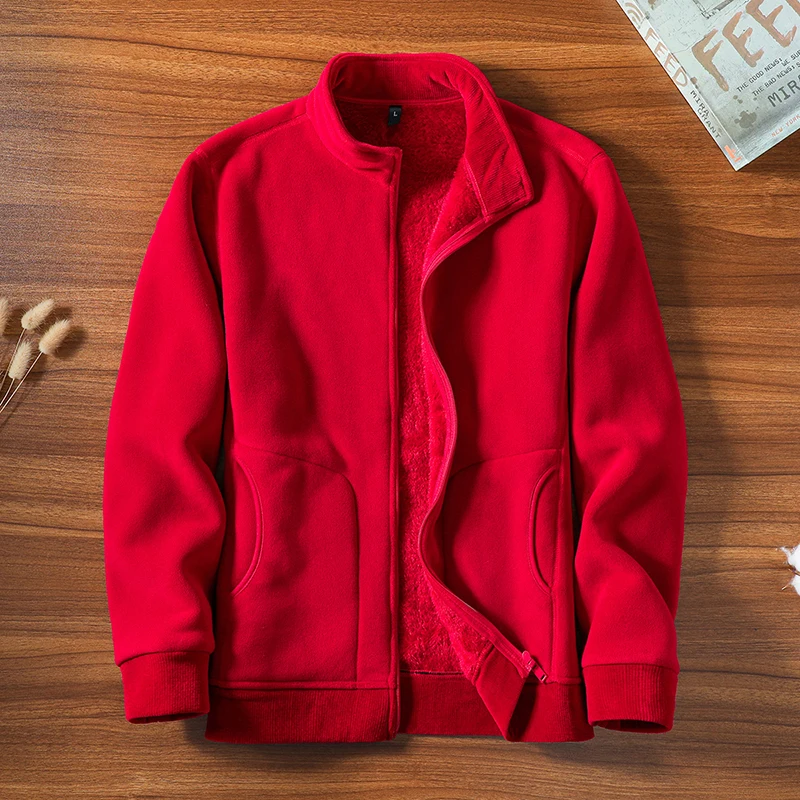 

This is a new high-quality, fashionable, cool and versatile trendy coat with a thick layer of polar fleece lining and polar flee