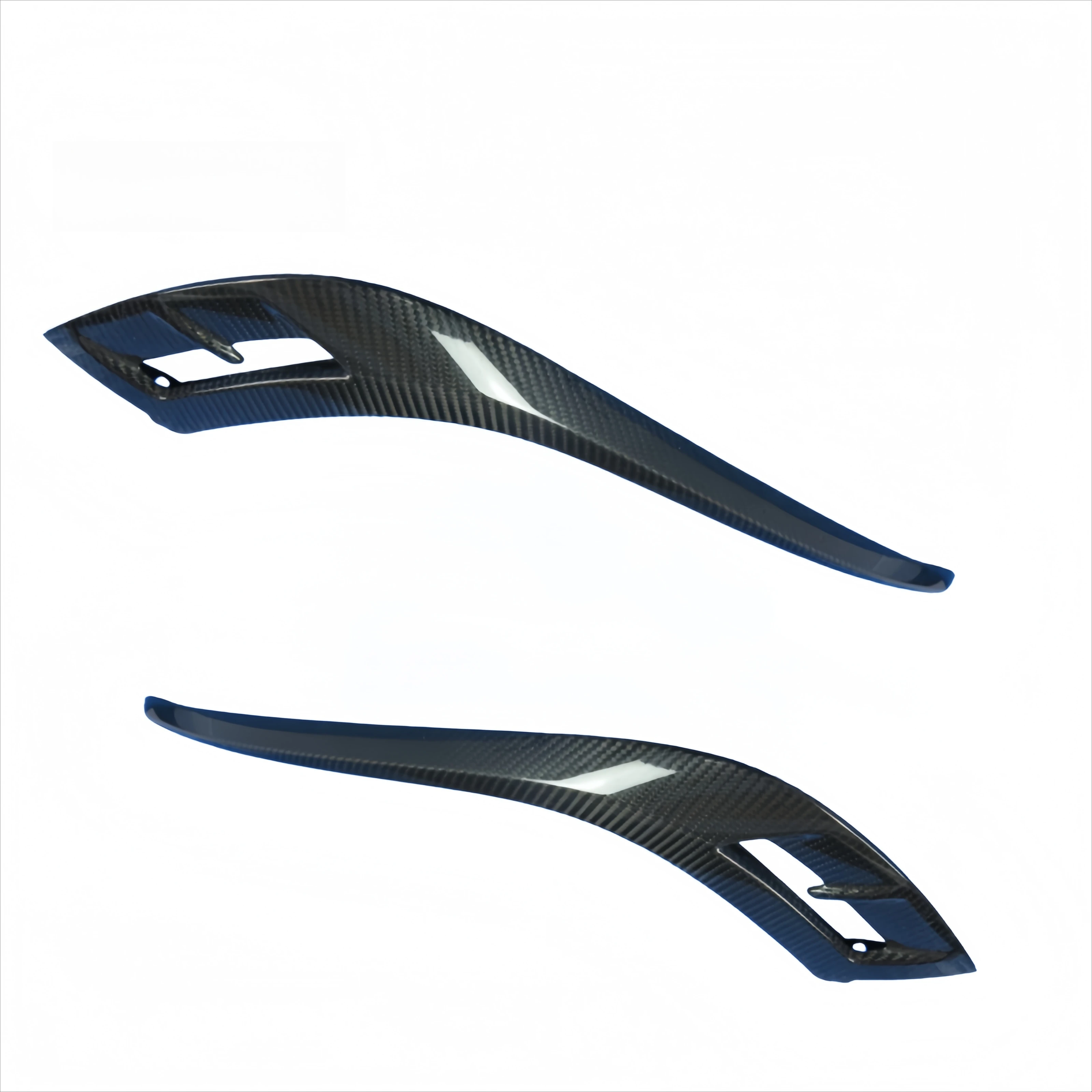 

Хит продаж: 3W3807767B 3W3807768B Декоративная накладка на передний бампер для Continental GT Supersports