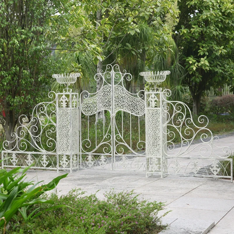 

Foreign order retro old white courtyard entrance outdoor rust-proof plant climbing vine decorative flower stand