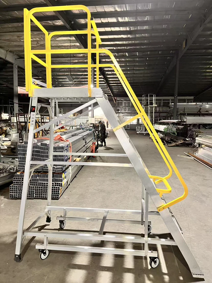 An Aluminum Alloy Ladder with Handrails, Suitable for Use in the Workshop, Is Easy to Move and Disassemble.