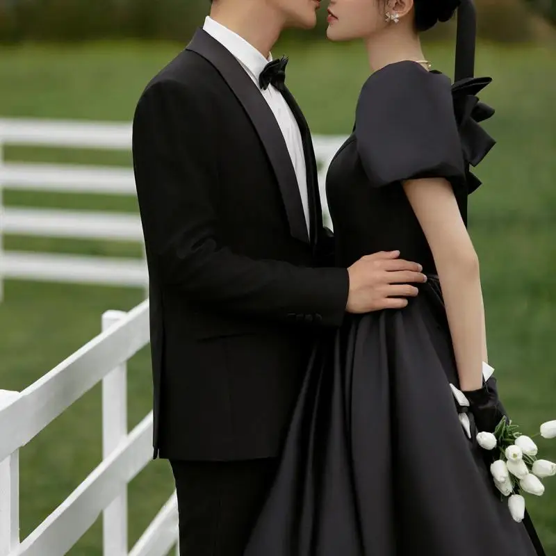 Sexy Deep V-neck Wedding Dresses Classic Black Simple Bridal Dress With Princess Puff Sleeve Elegant A Line Vestidos De Novia