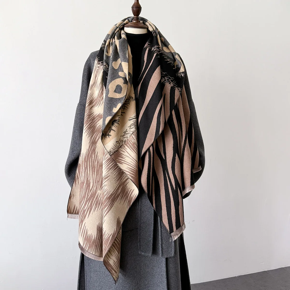 Women Autumn Winter Korean Imitation Cashmere Double Sided Thick Warm Scarfs Leopard Print Long Shawl Scarves Pashmina Bandana