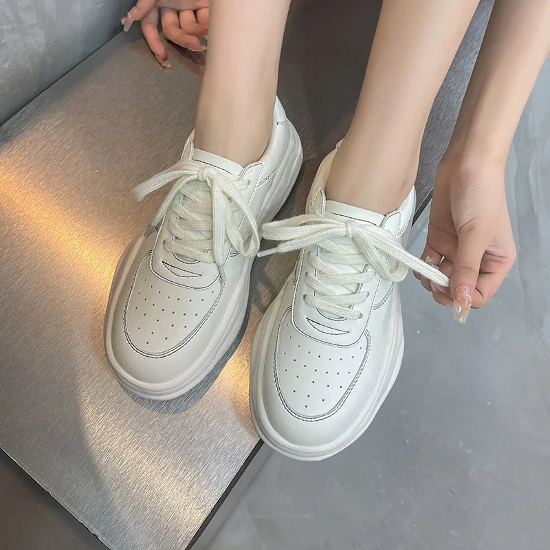 

Beige Leather Casual White Shoes Women Thick Flat Sole Zapatos Mujer 2024 Tendencia Narrow Band Lace-Up Round Toe Zapatillas